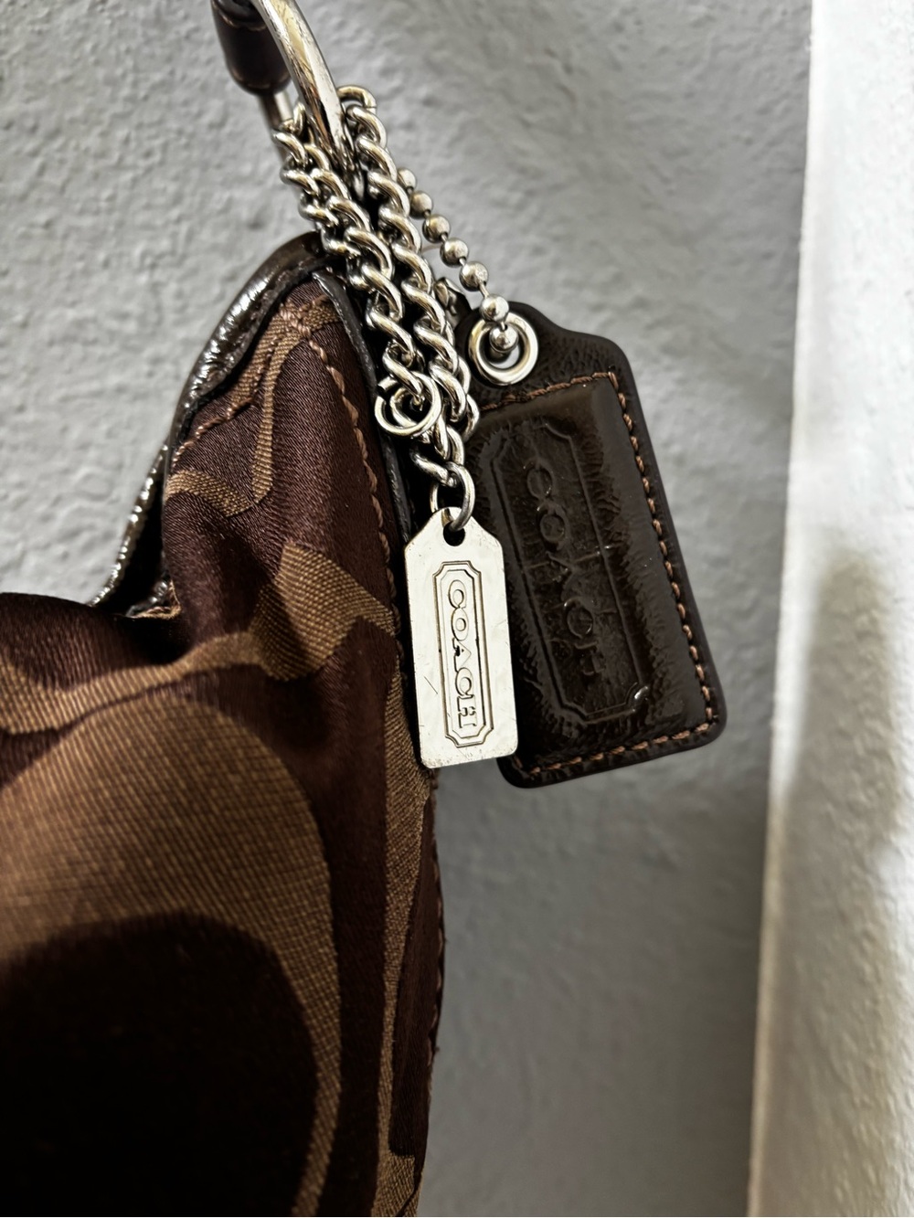 Vintage Coach Dark Brown SoHo Hobo - Picture 3 of 12